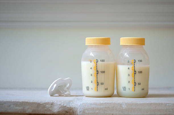 Sữa Nan Nga nhập khẩu hiện nay được rất nhiều mẹ tin tưởng lựa chọn cho bé.